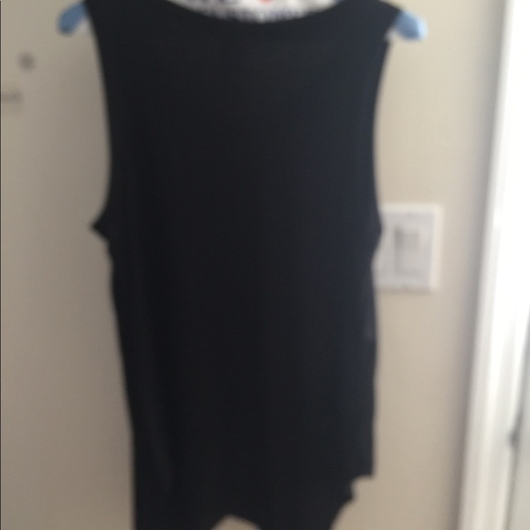 Top - Picture 4 of 4